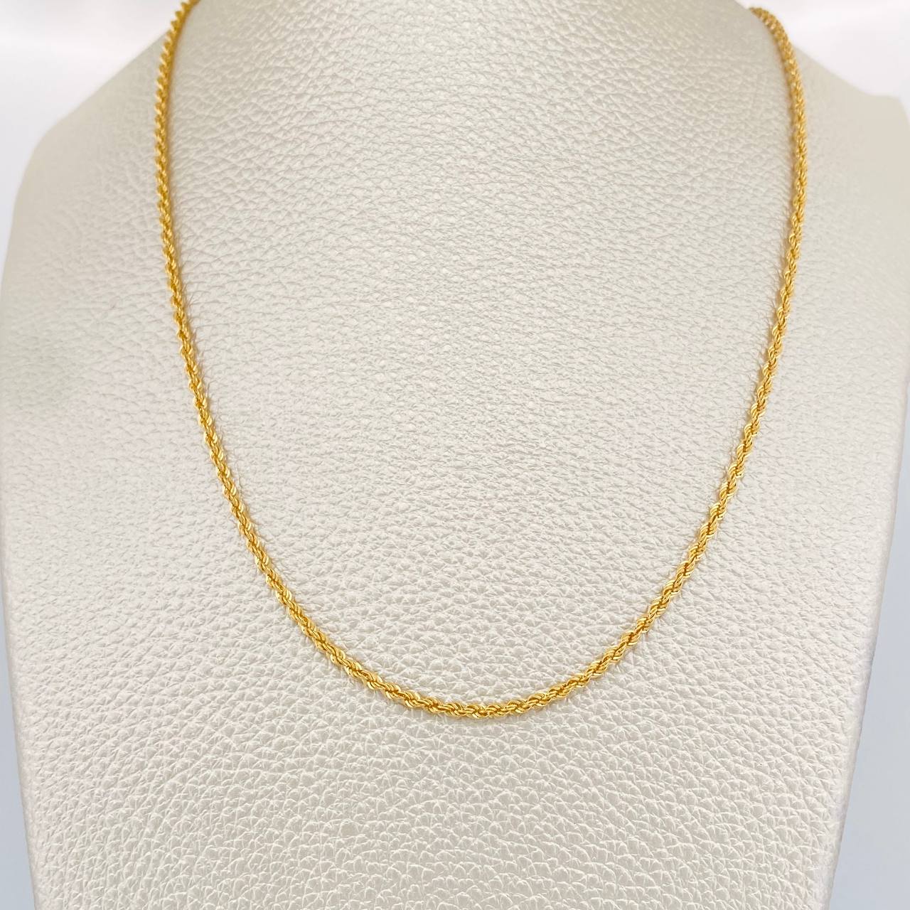 Cadena Lazo 4.8gr / 60cm / 2.1mm Oro Amarillo +3 18K &