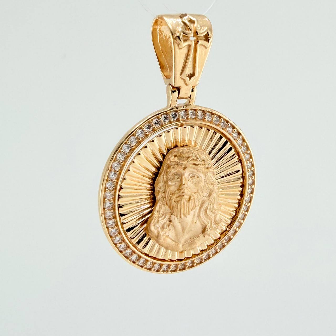 Dije Rostro Cristo 5.2gr / 3.2cm / Oro Amarillo 18K %