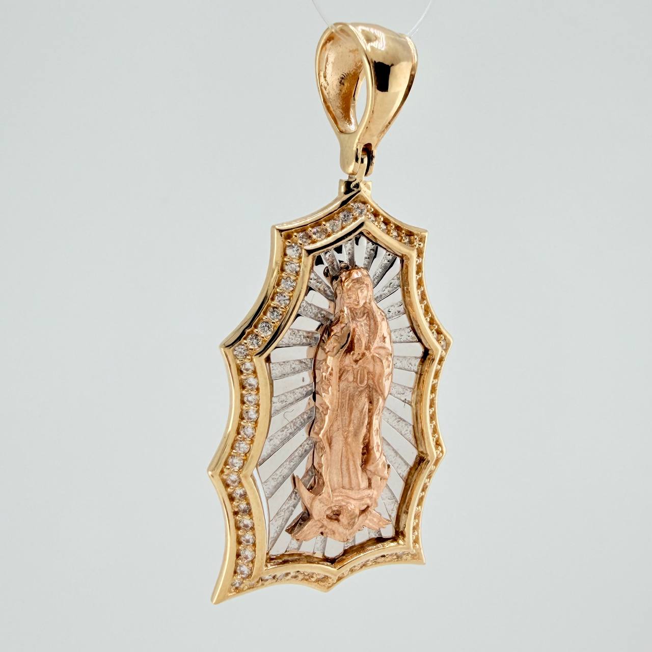 Dije Virgen De Guadalupe 6.85gr / 4cm / Tres Oros 18K %