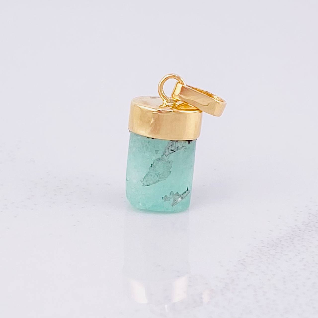Dije Morralla Esmeralda 1.25g / 1.8cm Oro Amarillo 18K