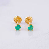 Topos Cuatro Garras Esmeraldas 30pts 0.8g / 3.1mm Oro Amarillo 18K