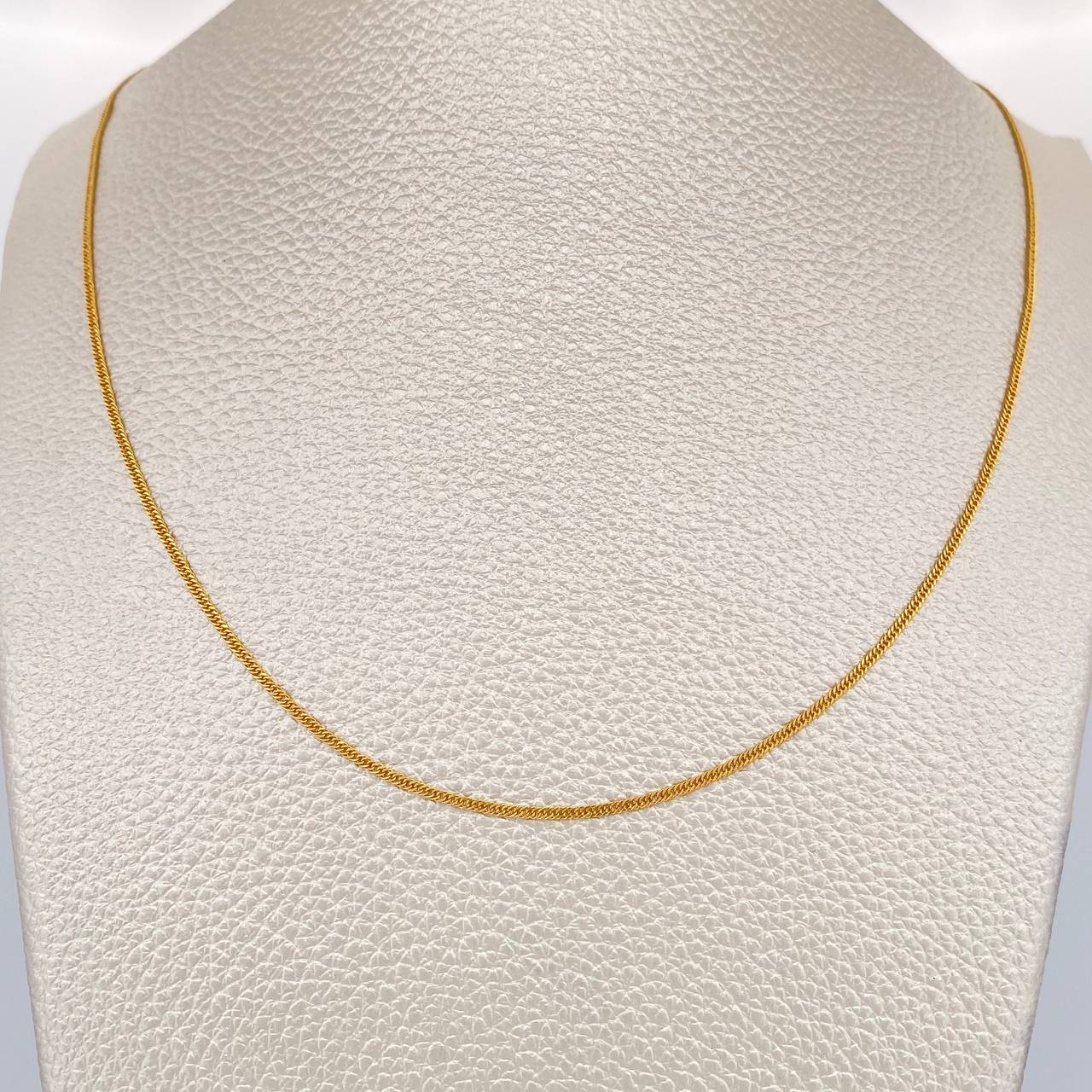 Cadena Cubana Reticulada 1.1gr / 45.8cm / 1.11mm Oro Amarillo +3 18K $