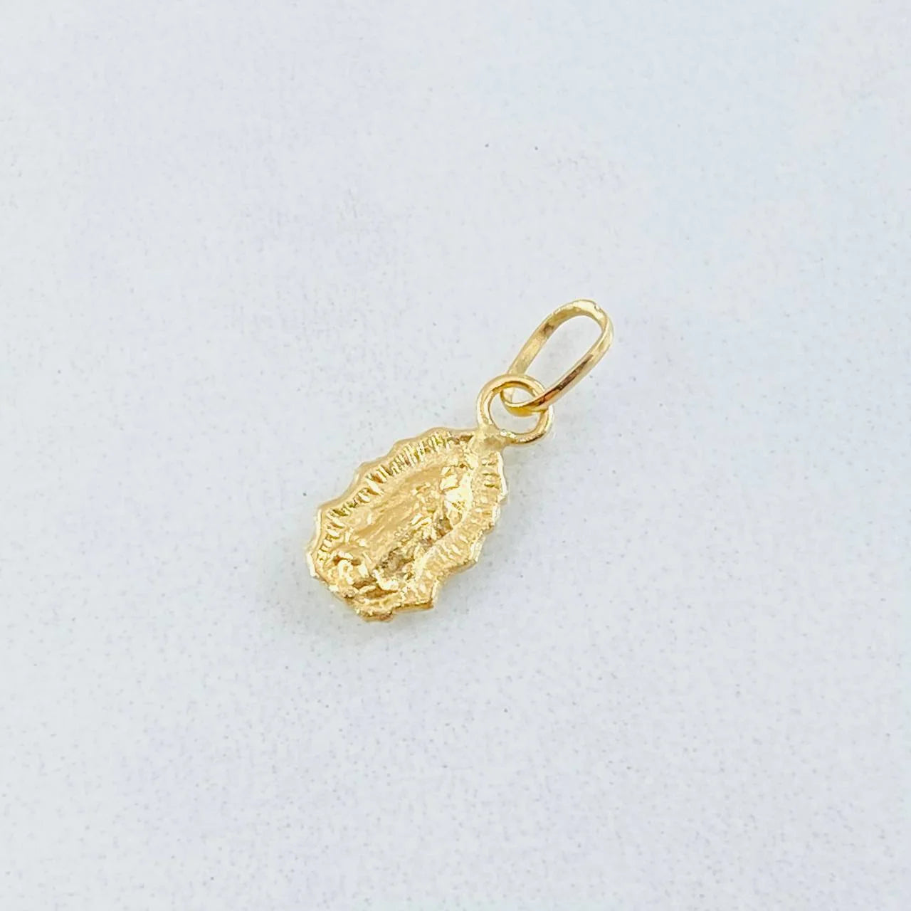 Dije Virgen de Guadalupe 0.2g / 1.4cm Oro Amarillo 18K