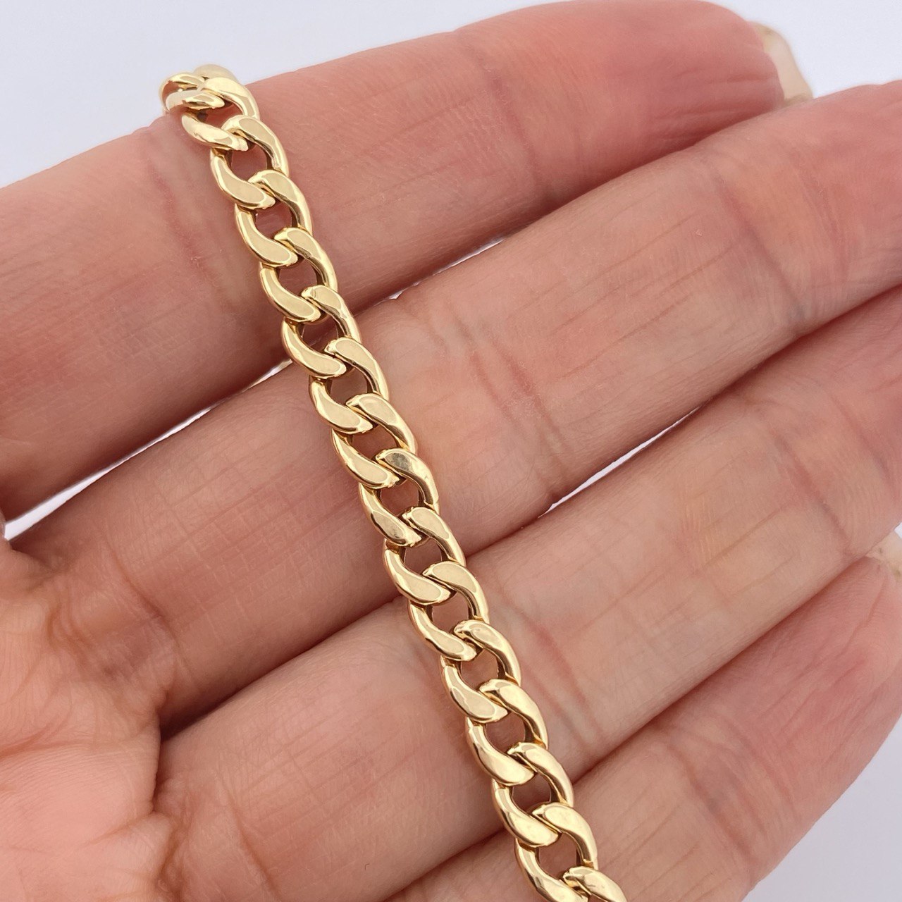 Pulso Cubana 3.75gr / 21cm / Oro Amarillo +1 18K $
