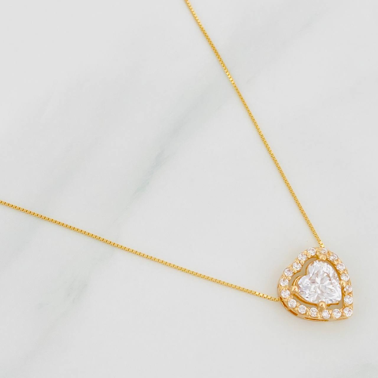 Set Cadena Veneciana + Dije Corazón Moisanitas 1.02 qts / 2.3g / 40cm Oro Amarillo 18K