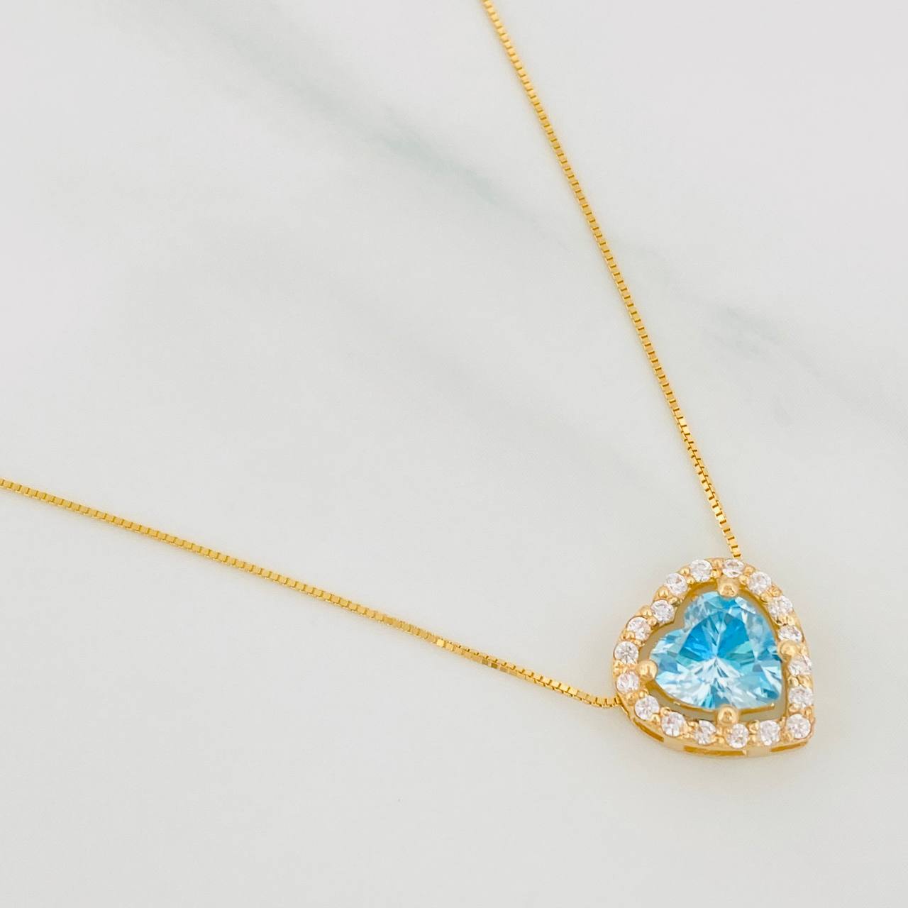 Set Cadena Veneciana + Dije Corazón Moisanitas 1.02 Qts / 2.6g / 50cm Oro Amarillo 18K