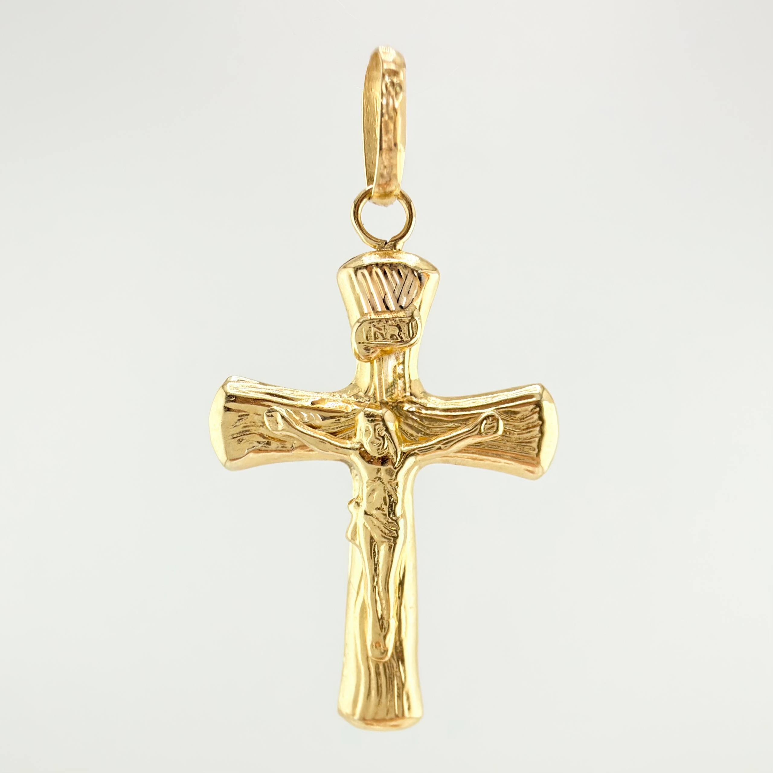 Dije Cruz Cristo 1.35gr / 3.5cm / Oro Amarillo 18K
