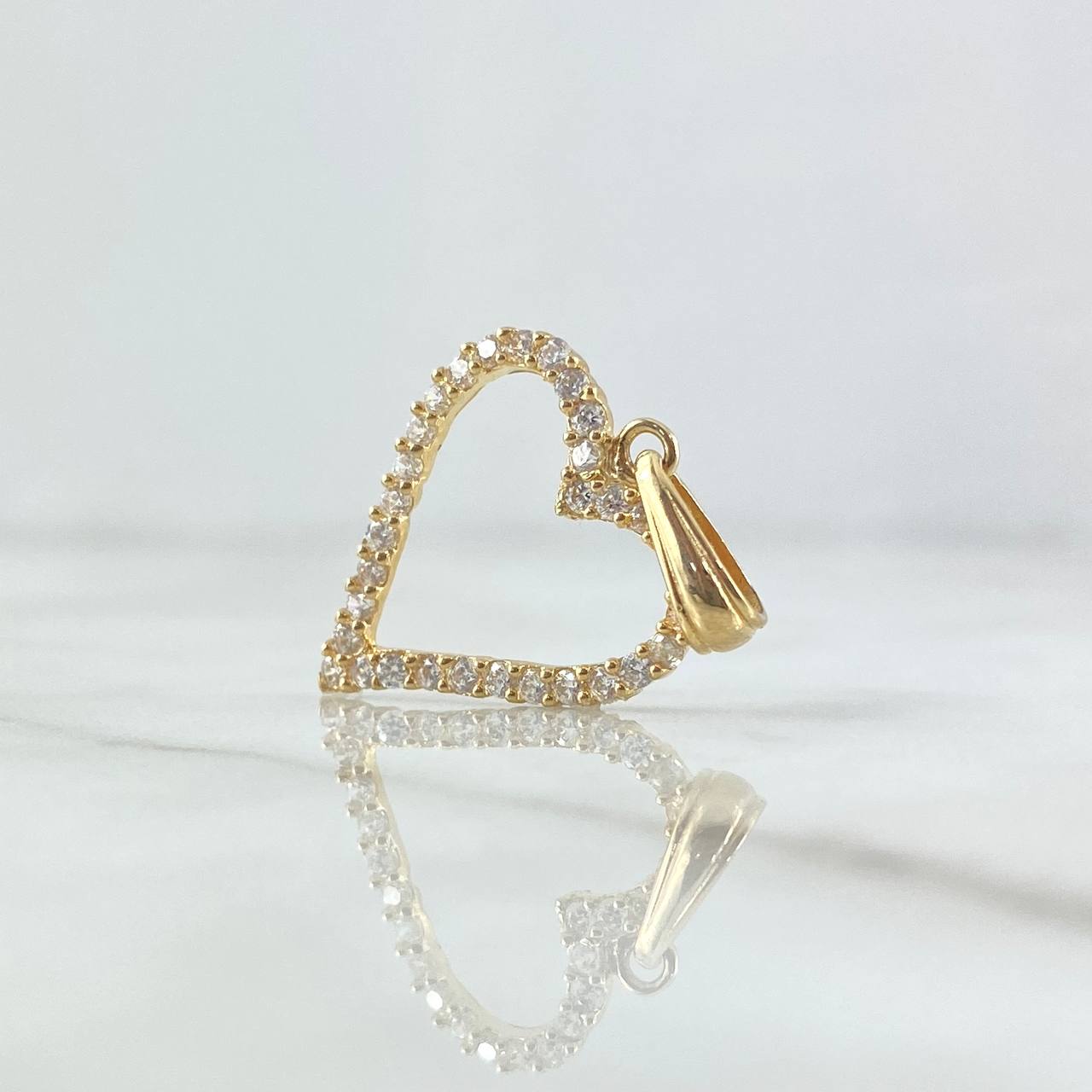 Dije Silueta Corazón 2.2gr / 3cm / Circones Blancos Oro Amarillo 18K