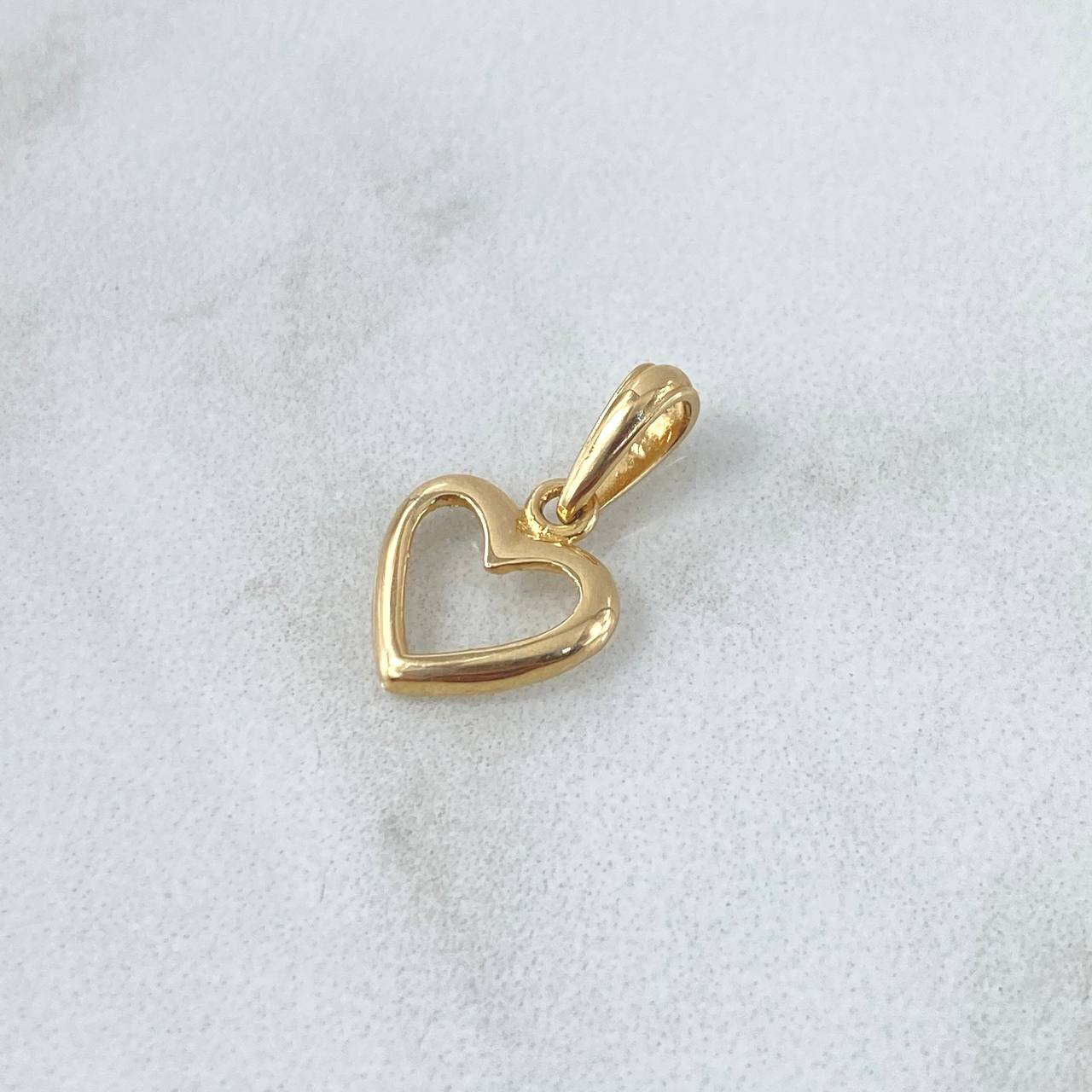 Dije Silueta Corazón 0.65gr / 1.5cm / Liso Oro Amarillo 18K