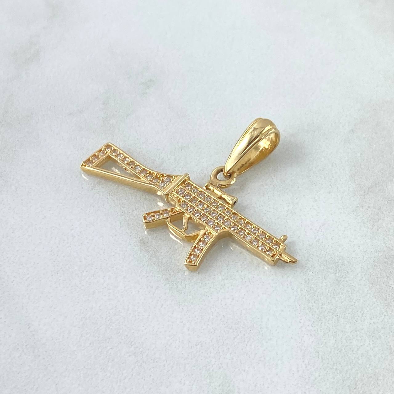 Dije Arma 2.75gr / 3.4cm / Circones Blancos Oro Amarillo 18K