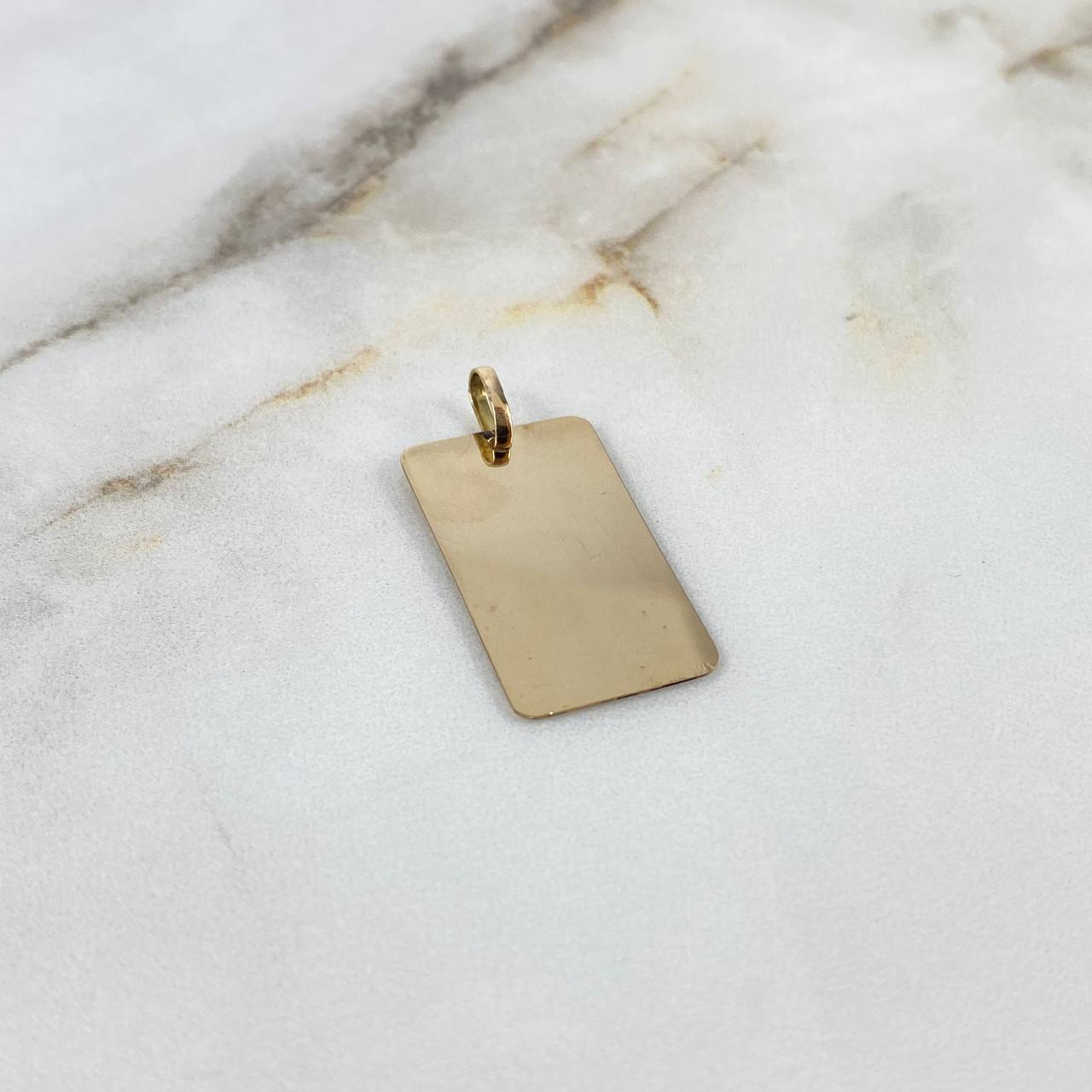 Dije Placa Rectangular 2.8gr / 3.4cm / 2.8mm*1.6mm Bordes Curvos Oro Amarillo