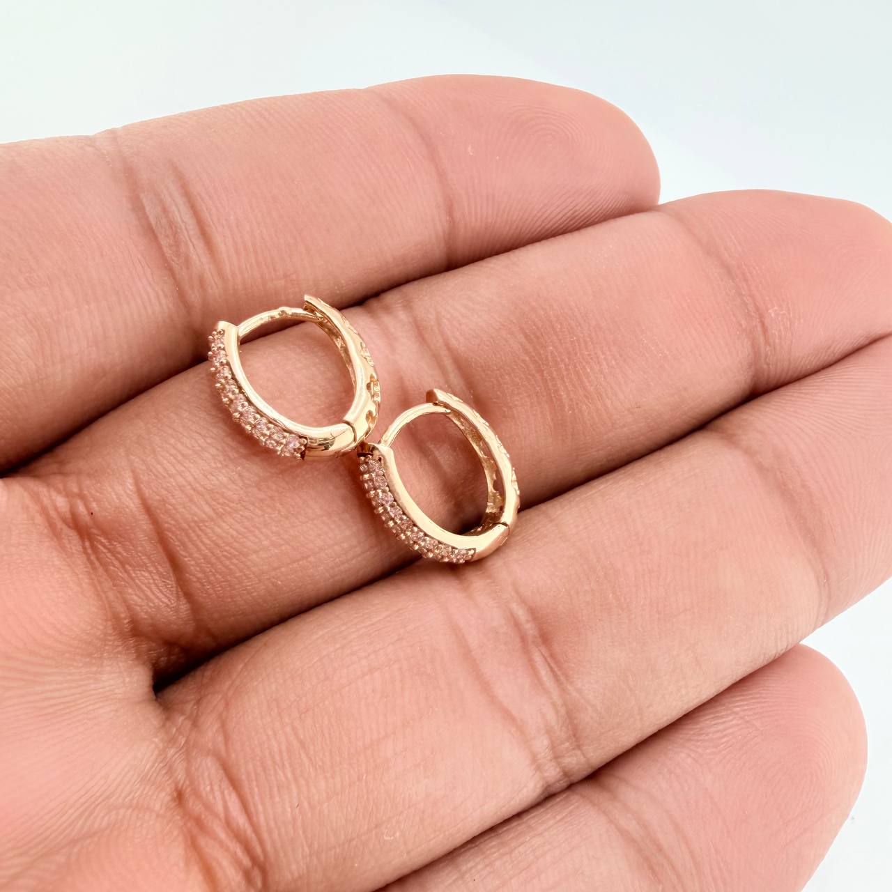 Candongas Triple Carril 2.2gr / 1.4cm / Oro Amarillo 18K %