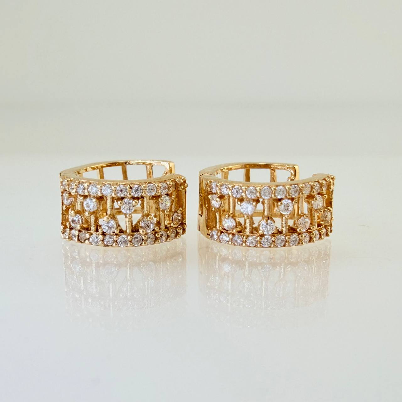 Candongas Escalera 3.25gr / 1.2cm / Oro Amarillo 18K %