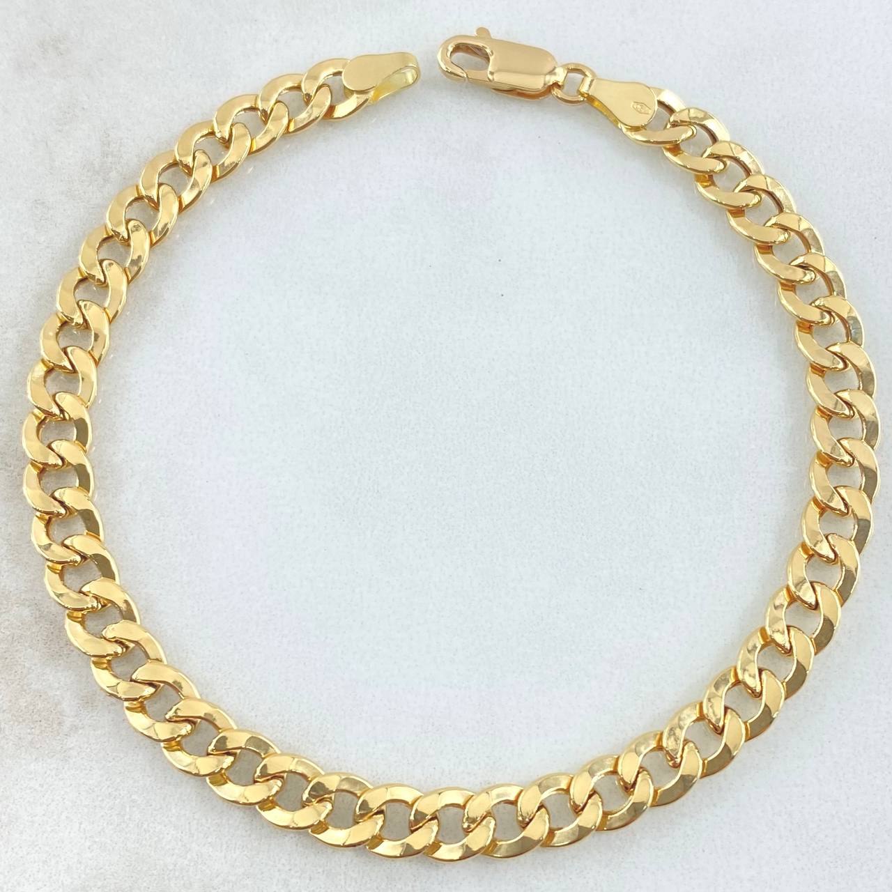 Pulso Cubano 5.4gr / 20.5cm / +0 Oro 18K ©