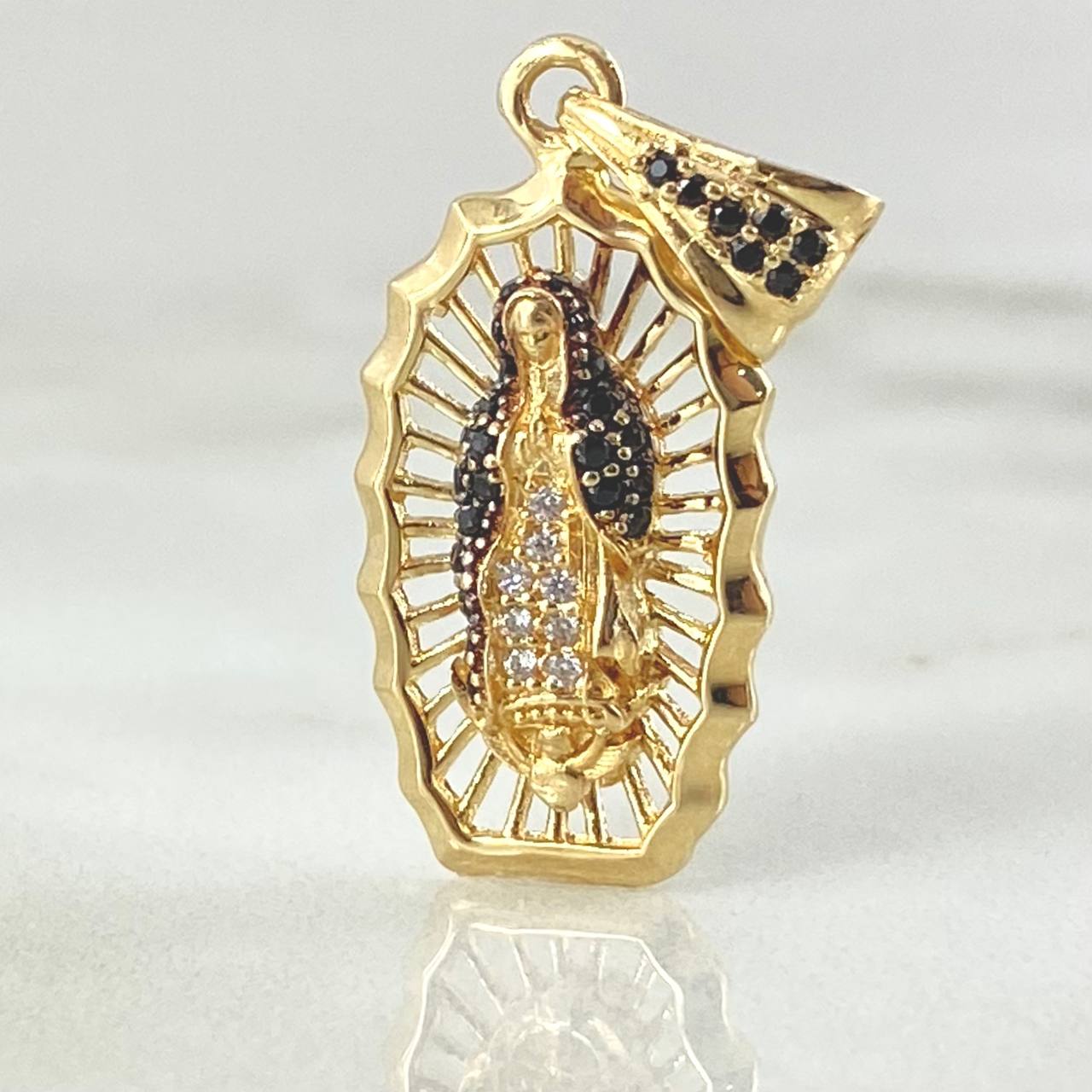 Dije Virgen de Guadalupe Filigrana 3.05gr / 3cm / Oro 18K ©