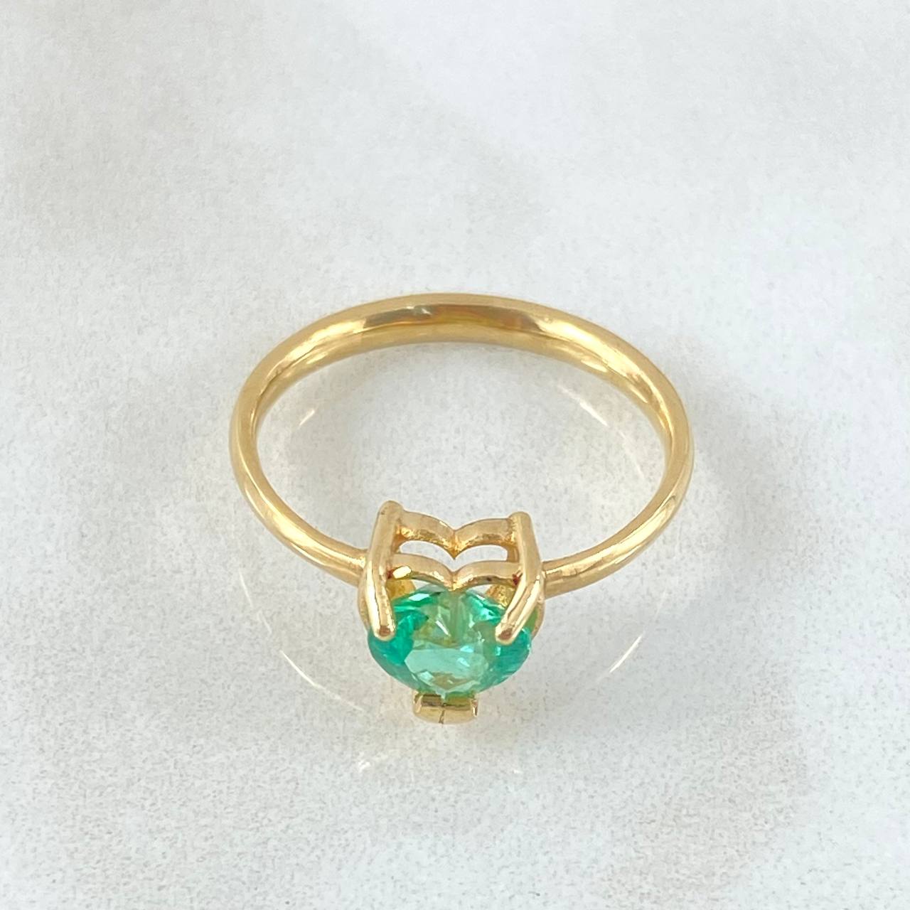 Anillo Solitario Corazón Agarrado Esmeralda 82pts 2.9gr / T7 / Oro 18K ©