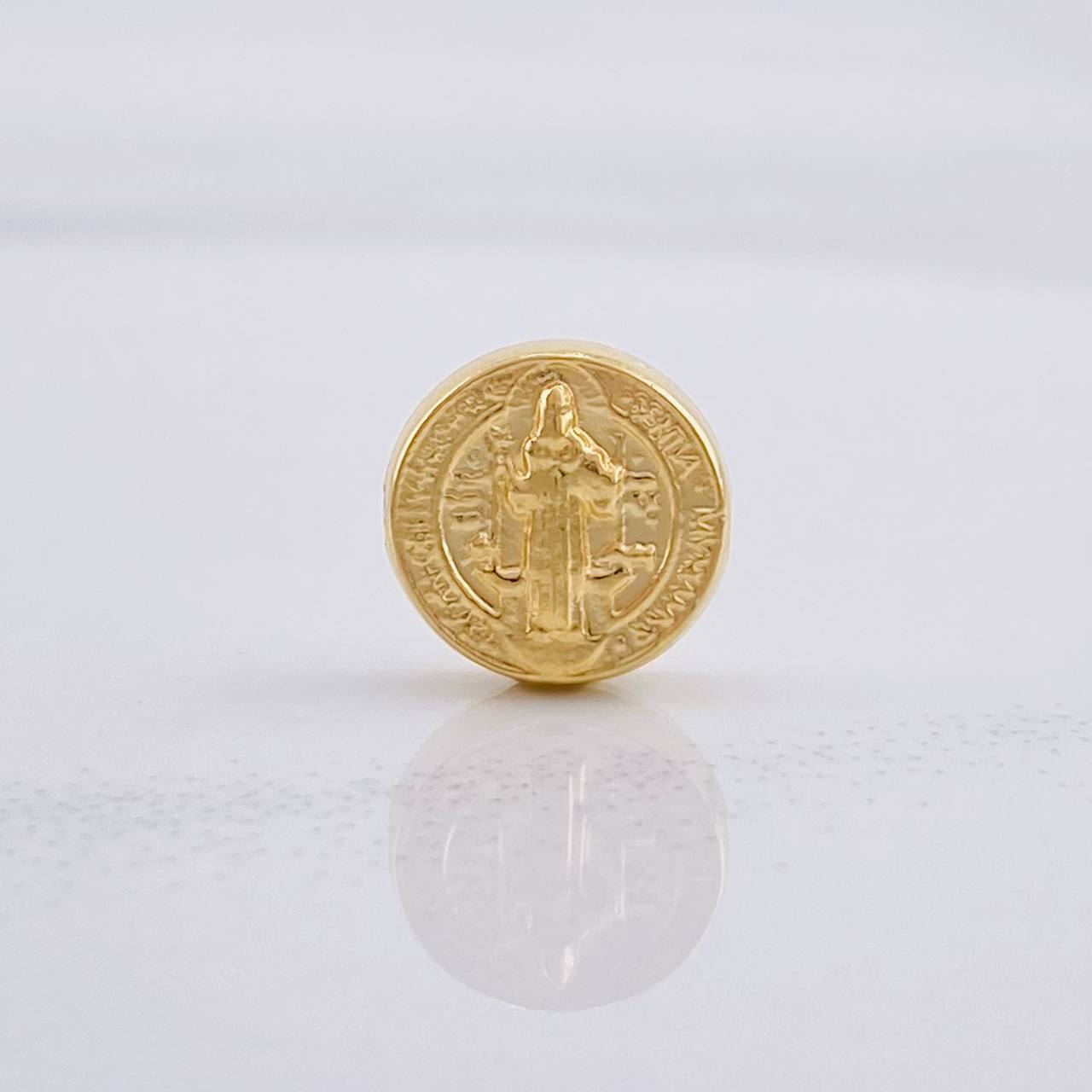Herraje San Benito 0.5g / 1cm Oro Amarillo 18K