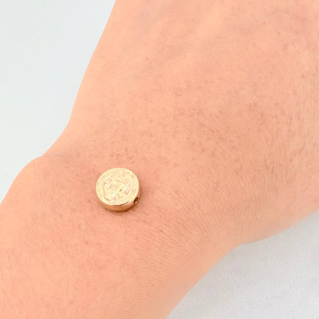 Herraje San Benito 0.5g / 1cm Oro Amarillo 18K