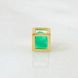 Dije Cubo Esmeralda 70pts 0.65gr / 0.6cm / Oro Amarillo 18K ©