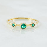 Anillo Solitario Dos Ojos 0.85gr / T7 1/4 / Oro Amarillo 18K ©