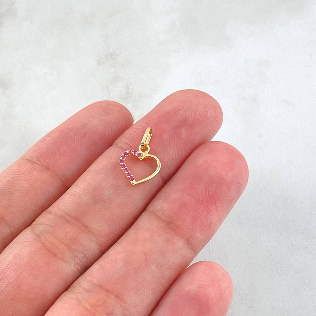 Dije Silueta Corazón 0.35gr / 1.3cm / Oro Amarillo 18K