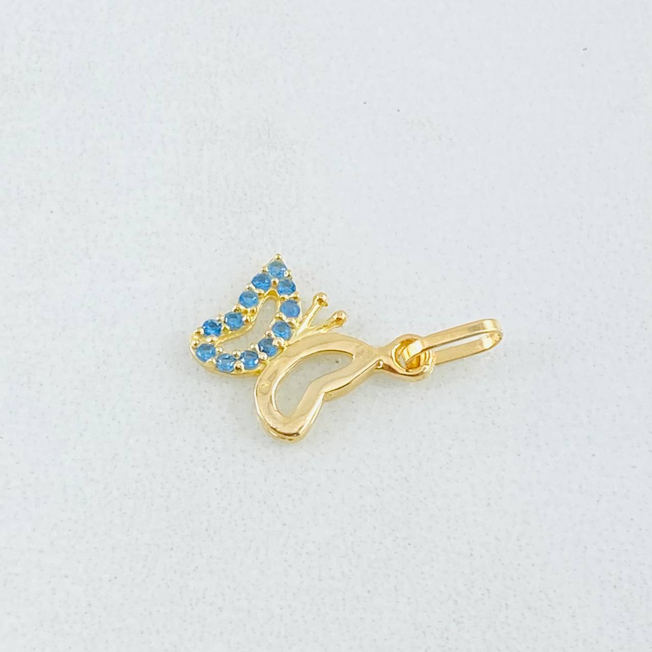 Dije Silueta Mariposa 0.5gr / 1.6cm / Oro Amarillo 18K