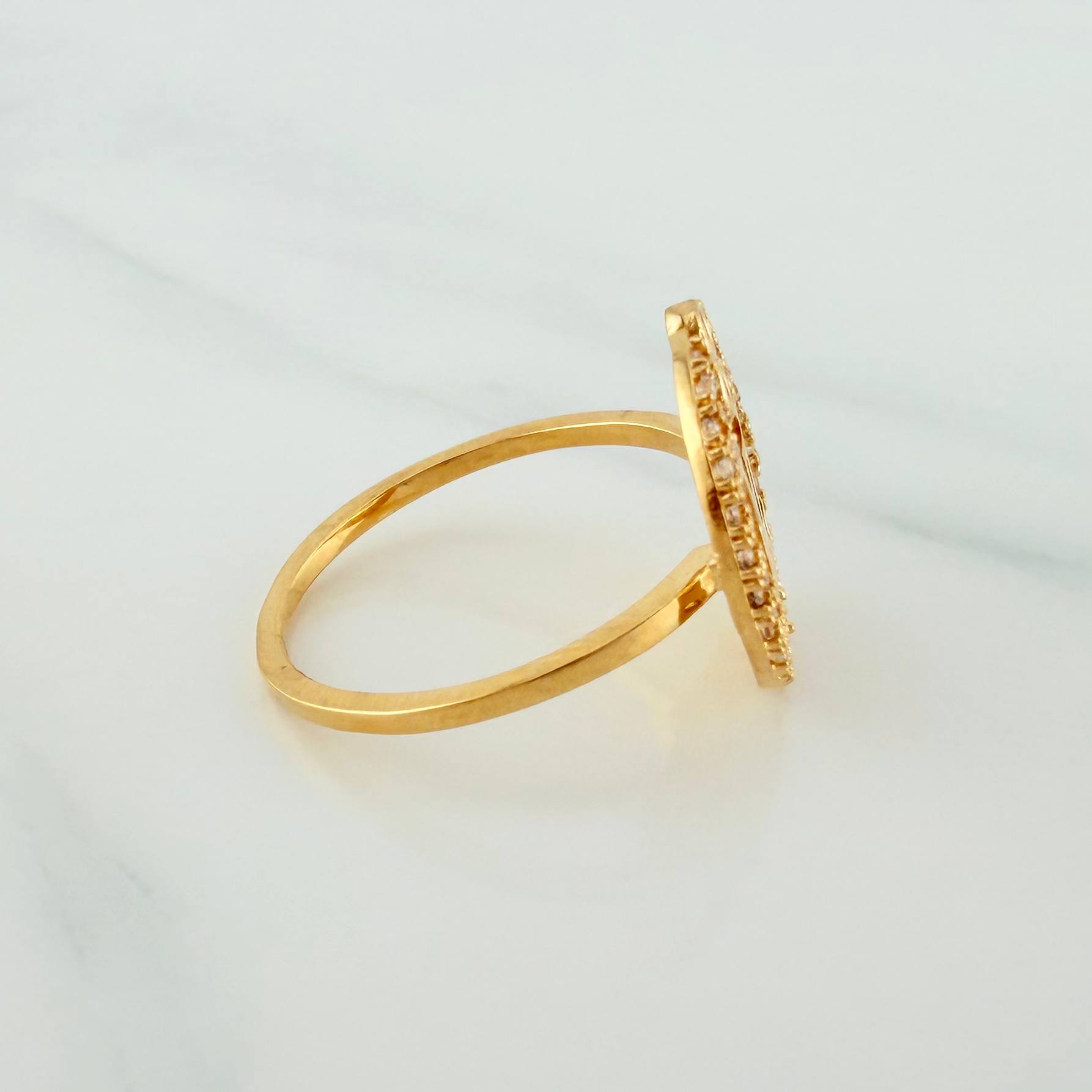 Anillo Lv 2.6 g / T6 1/2 Oro Amarillo 18K