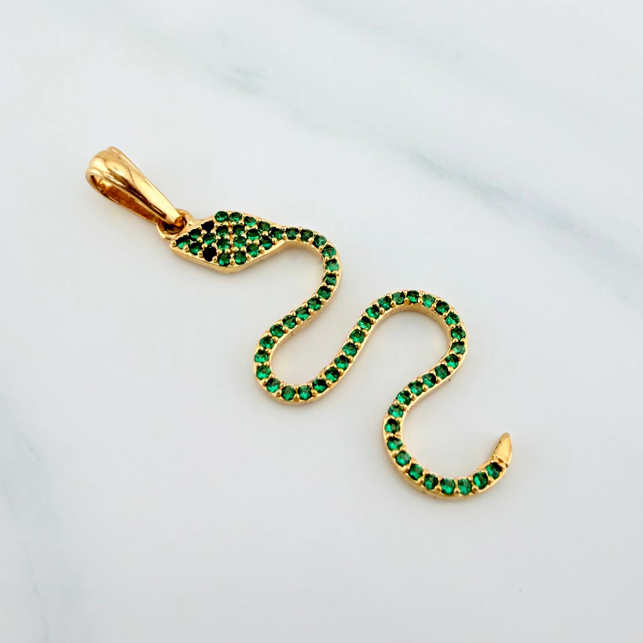 Dije Serpiente 1.85 g / 4 cm Oro Amarillo 18K
