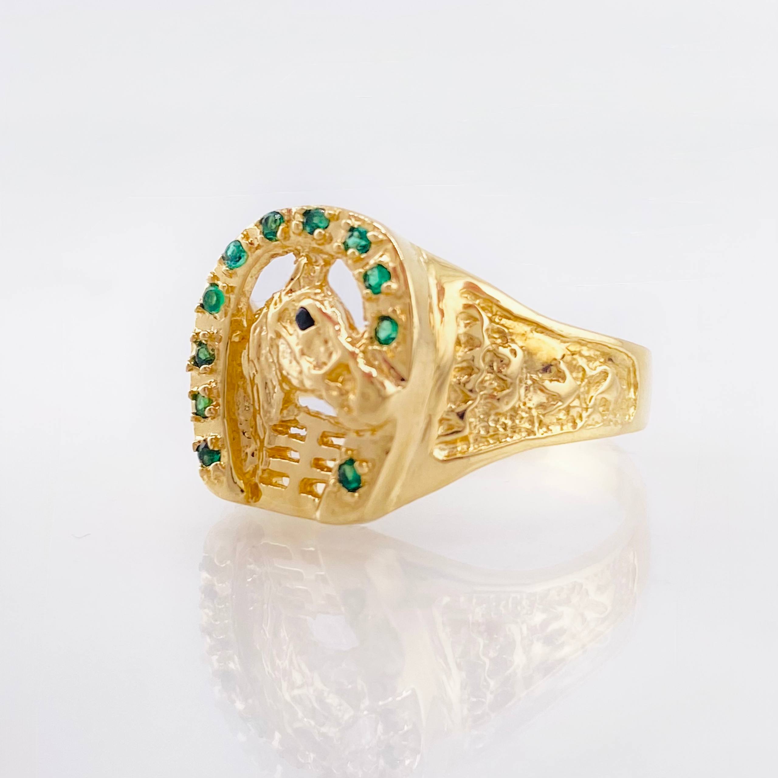 Anillo Herradura Caballo 5.4gr / T9 3/4 / Oro Amarillo 18K ©