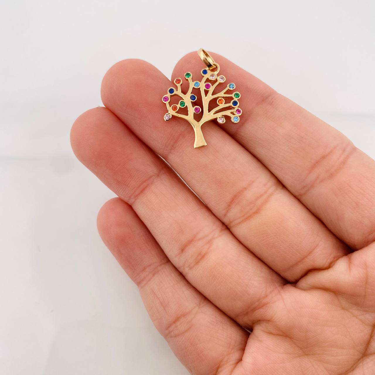 Dije Arbol 1.8g / 2.05cm Oro Amarillo 18K