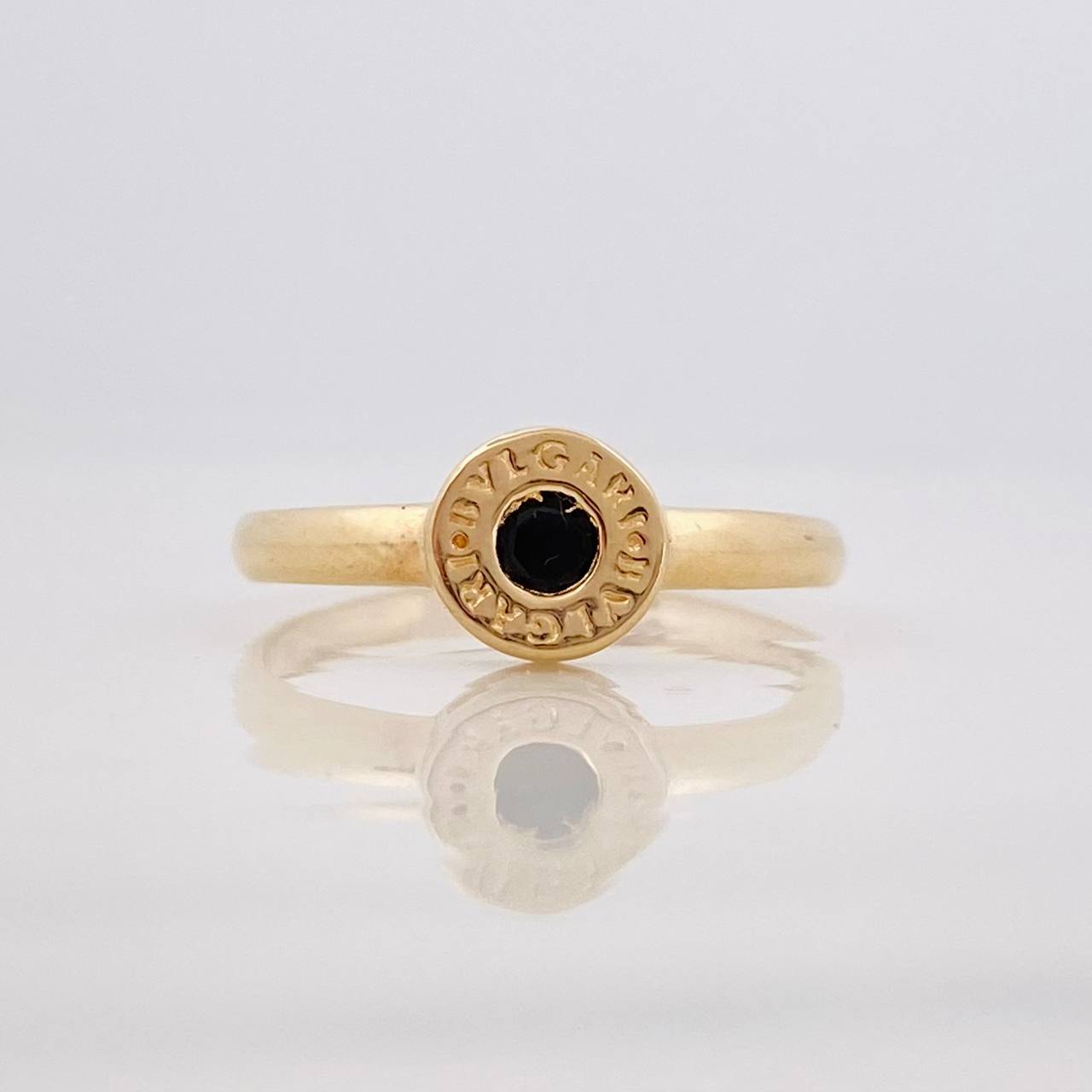 Anillo Bv 1.75g / T6 3/4 Oro Amarillo 18K