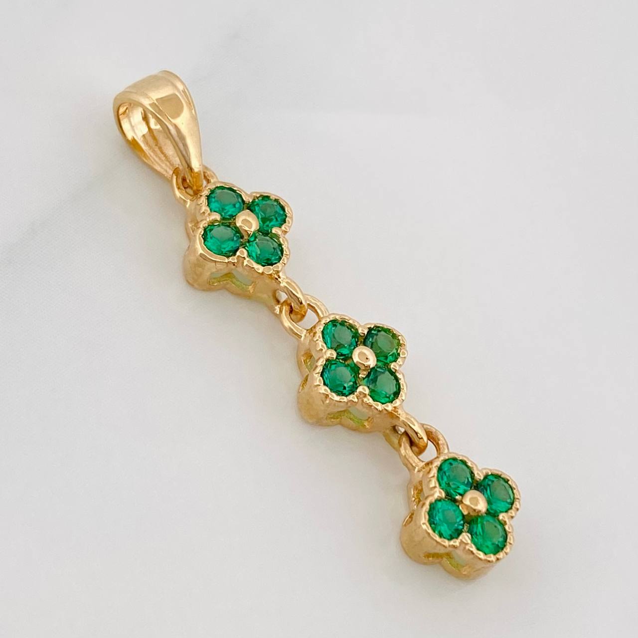 Dije Flores 1.6g / 3cm Oro Amarillo 18K