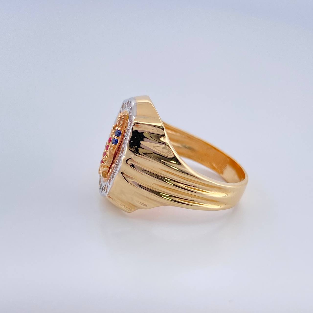 Anillo Virgen De Guadalupe 6.2gr / T7 1/4 / Tres Oros 18K $