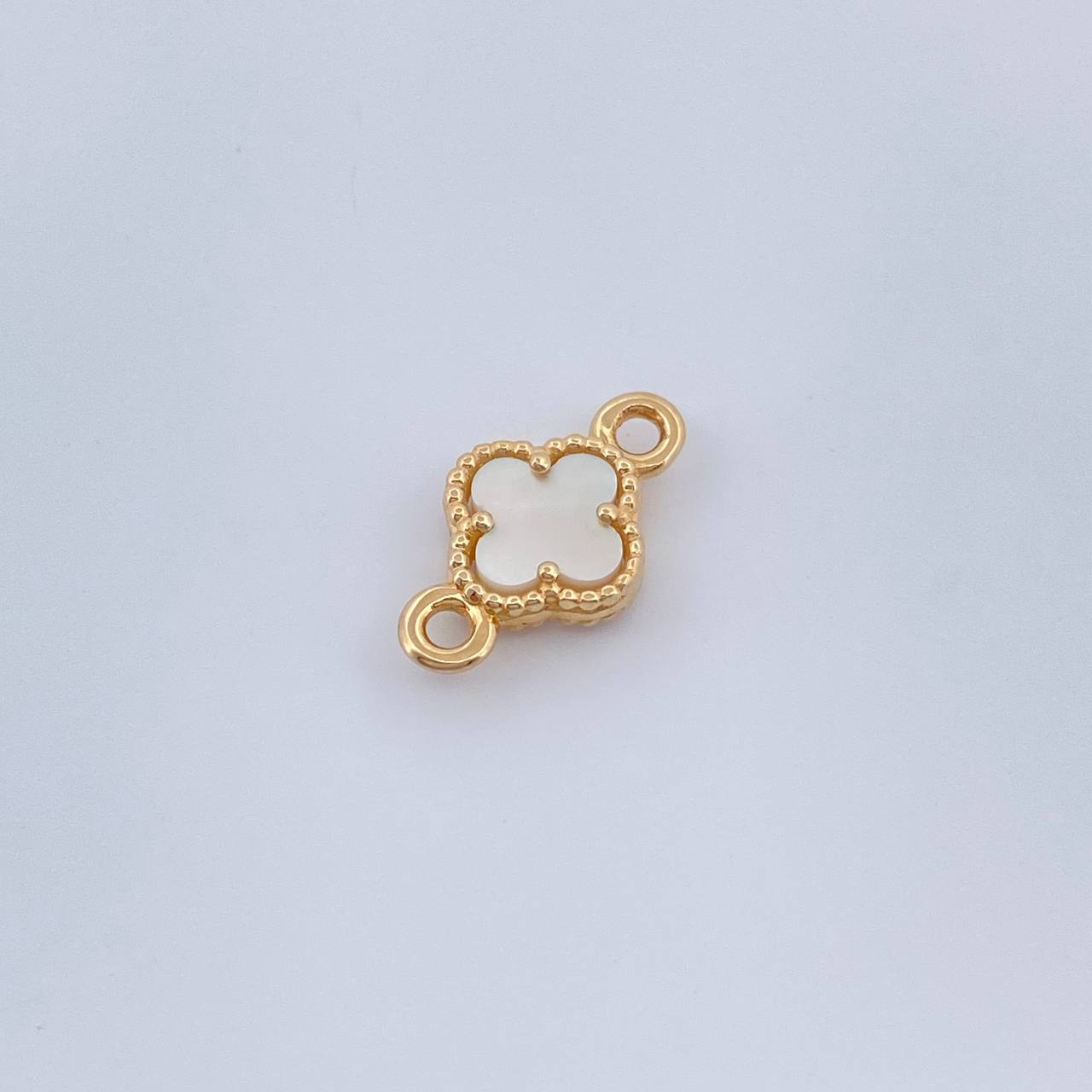 Herraje Trebol 0.65gr / 1.7cm-Oro Amarillo Nac.Esp. 18K $