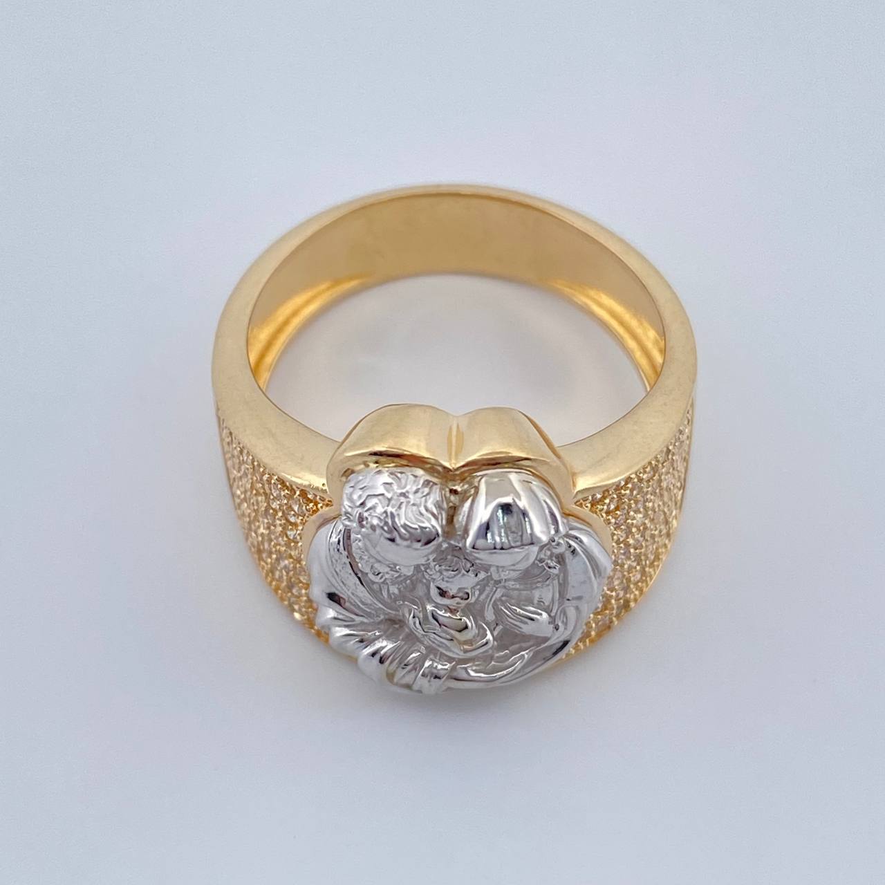 Anillo Sagrada Familia 9.45gr / T9 1/4 / Dos Oros Amarillo Blanco 18K $