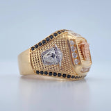 Anillo Medusa 12.3gr / T9 1/2 / Tres Oros 18K $