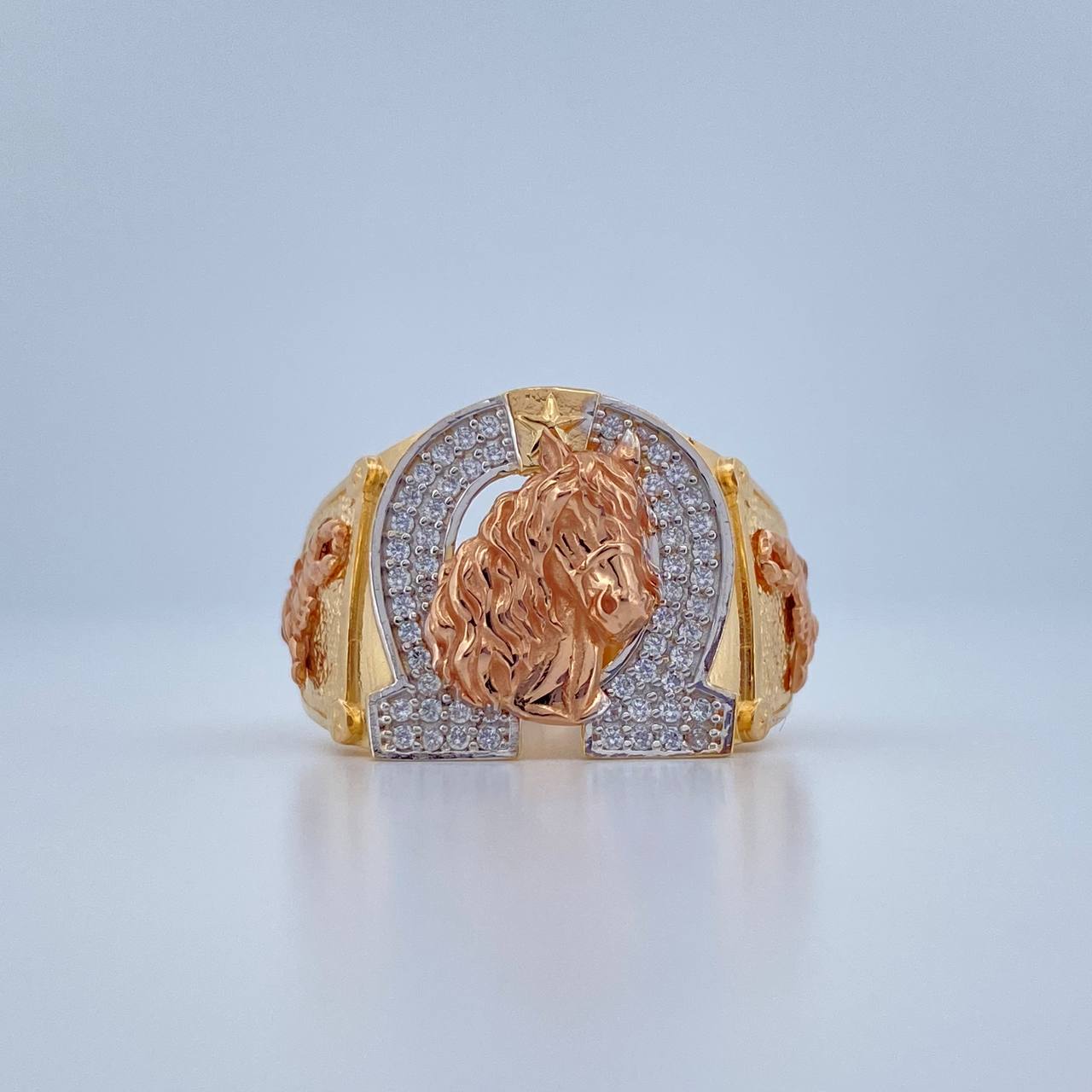 Anillo Herradura Caballo 8.55gr / T10 / Tres Oros 18K $
