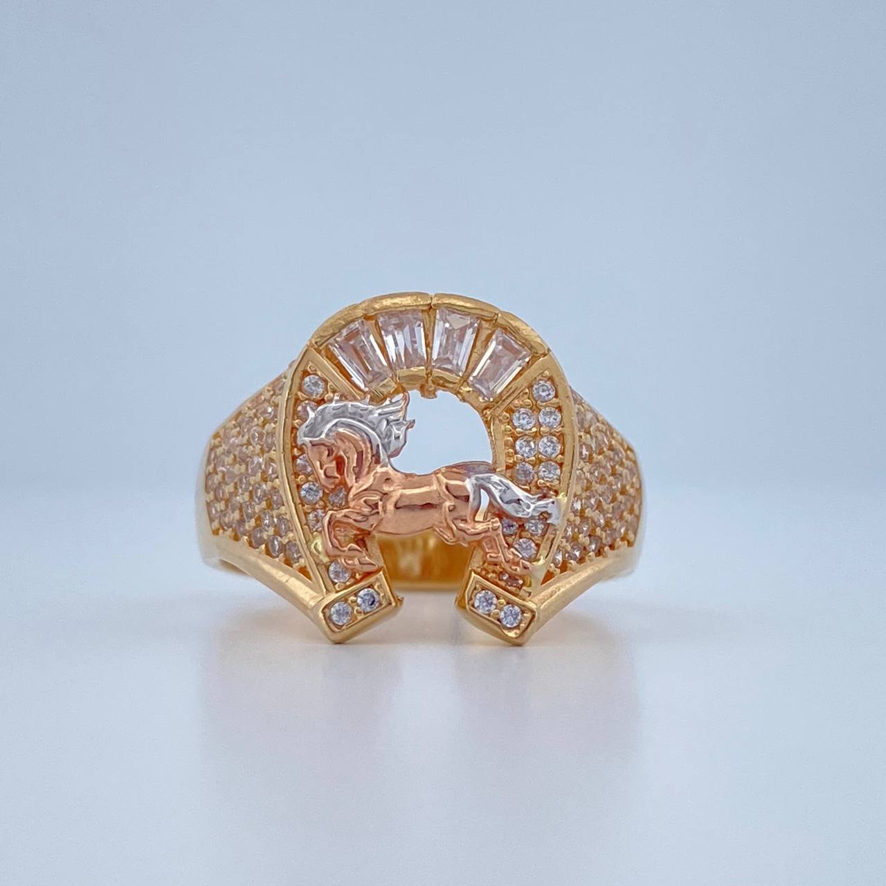 Anillo Herradura Caballo 6.95gr / T9 1/4 / Tres Oros 18K $