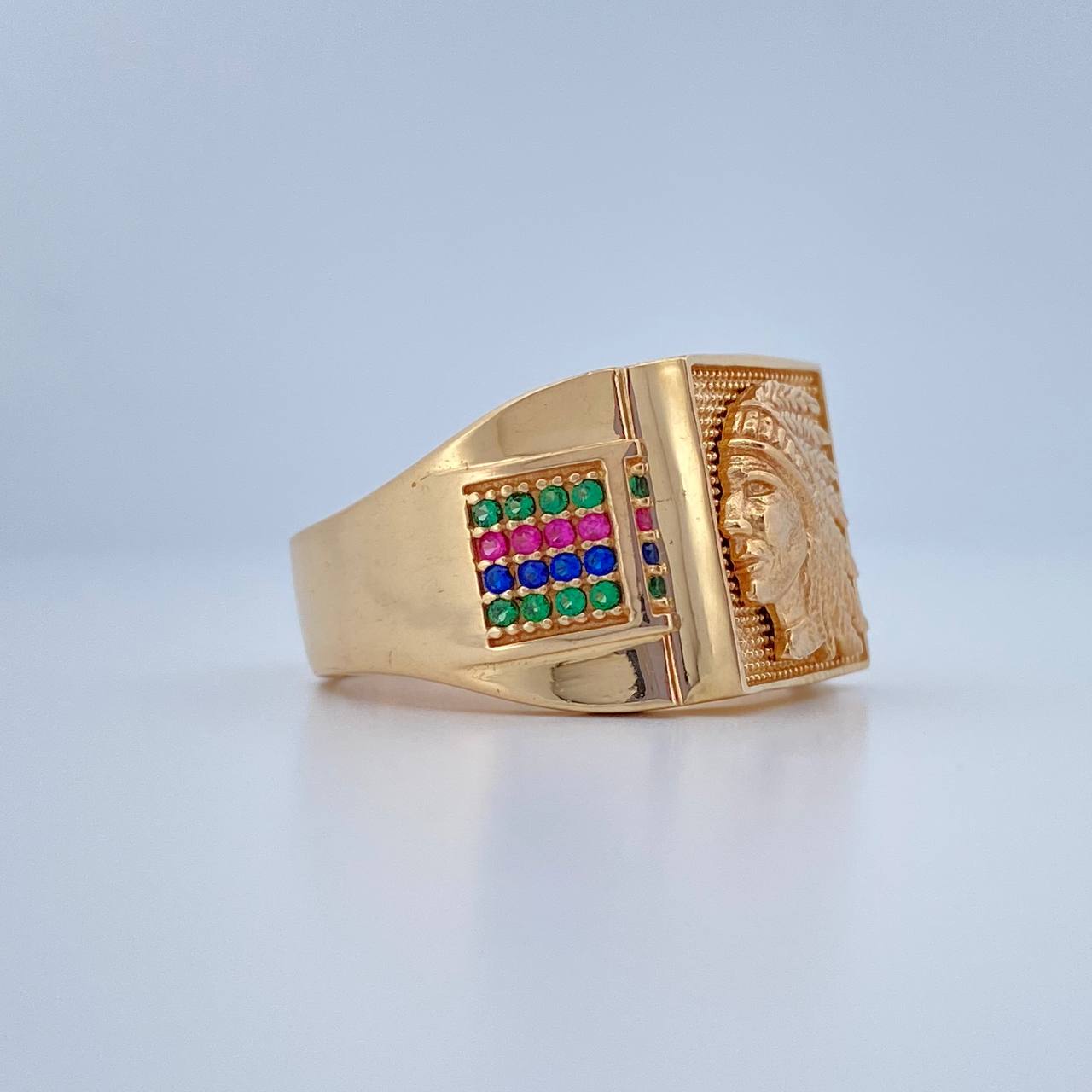 Anillo Sello Indio 10.75gr / T9 1/4 / Oro Amarillo 18K $