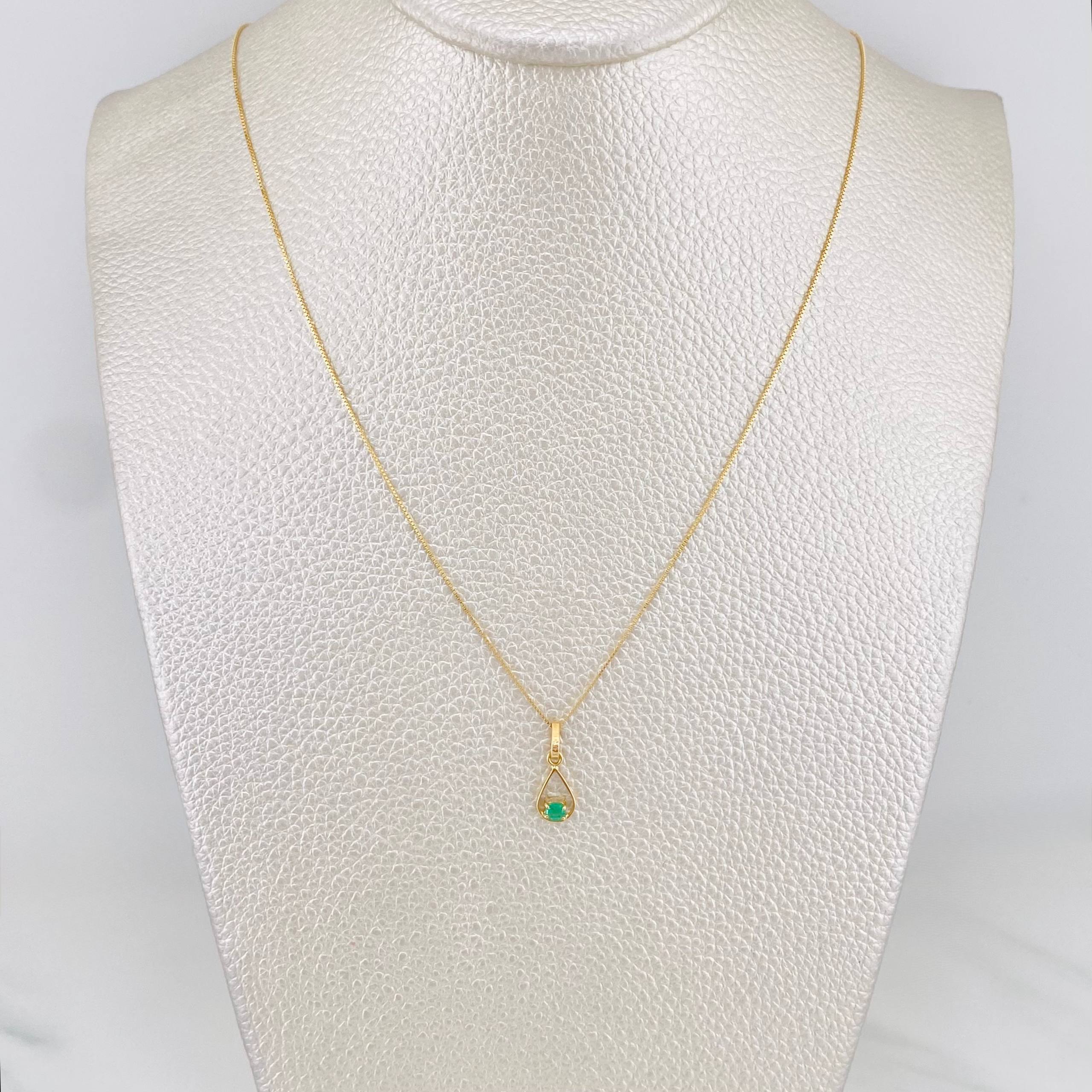 Set Cadena Veneciana + Dije Lagrima Esmeralda 0.07pts / 1.4g / 40cm Oro Amarillo 18K