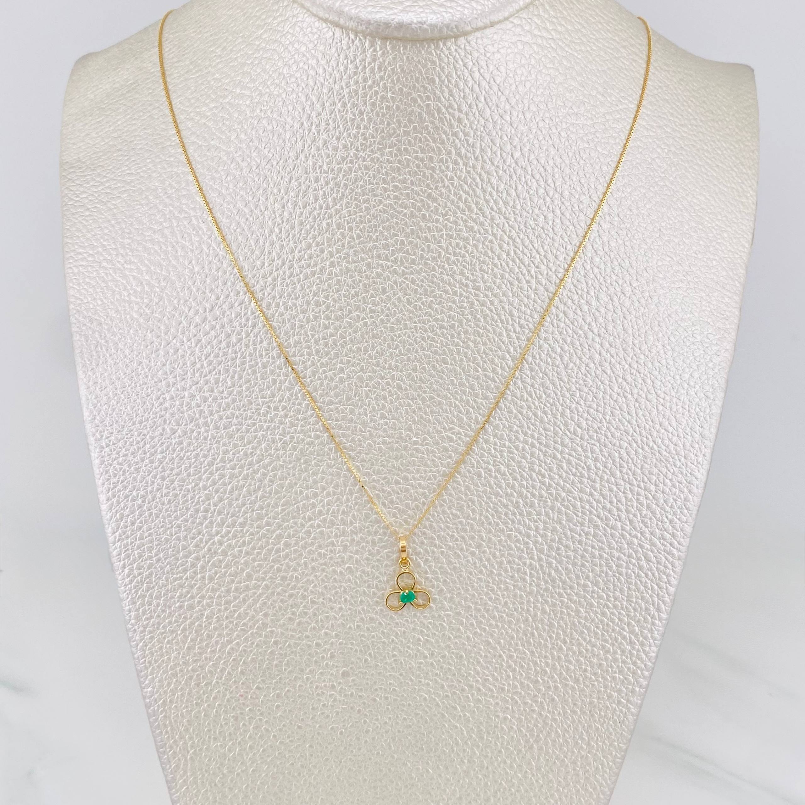 Set Cadena Veneciana + Dije Flor Esmeralda 0.06pts / 1.35g / 40cm Oro Amarillo 18K