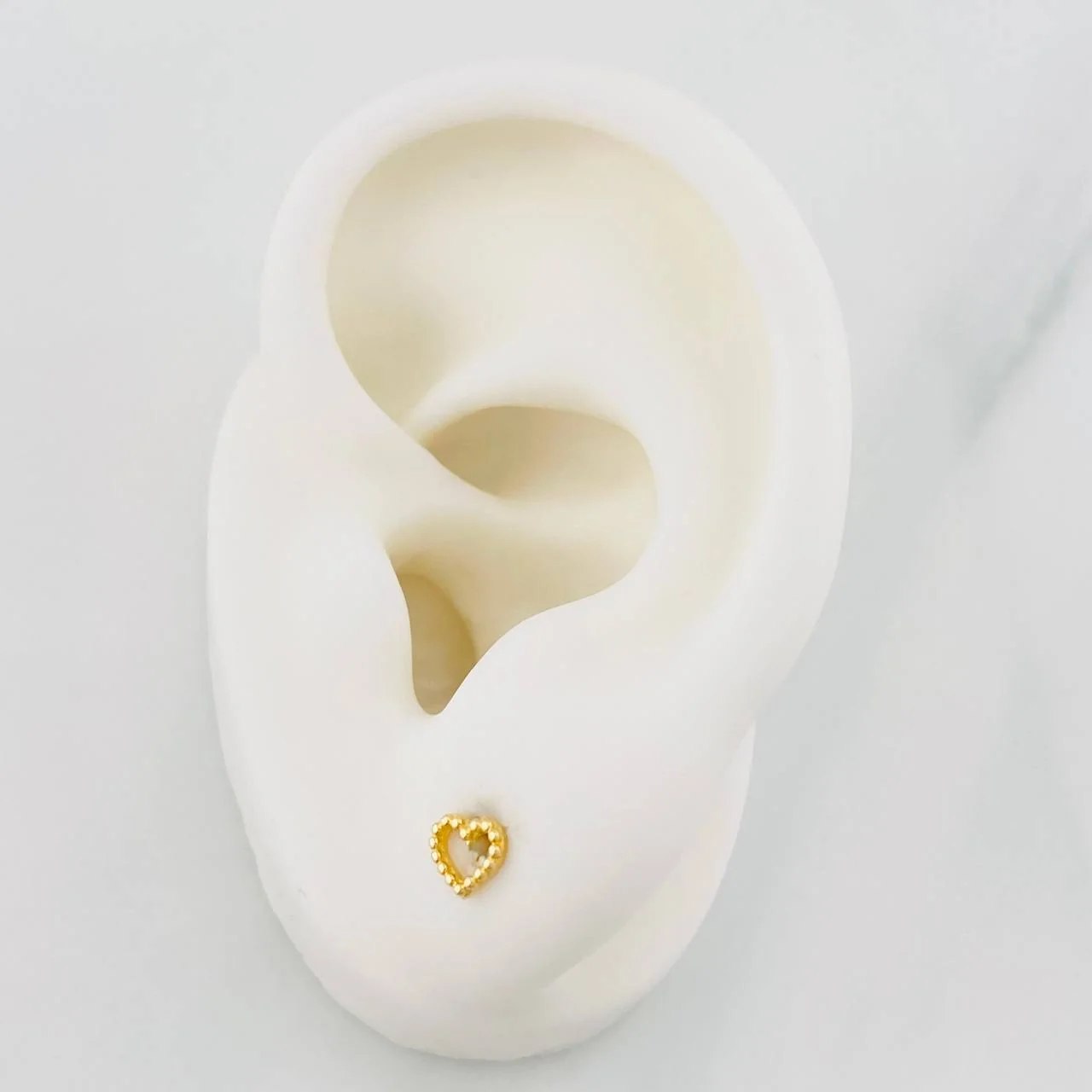 Topos Silueta Corazon 0.55g / 5mm Oro Amarillo 18K