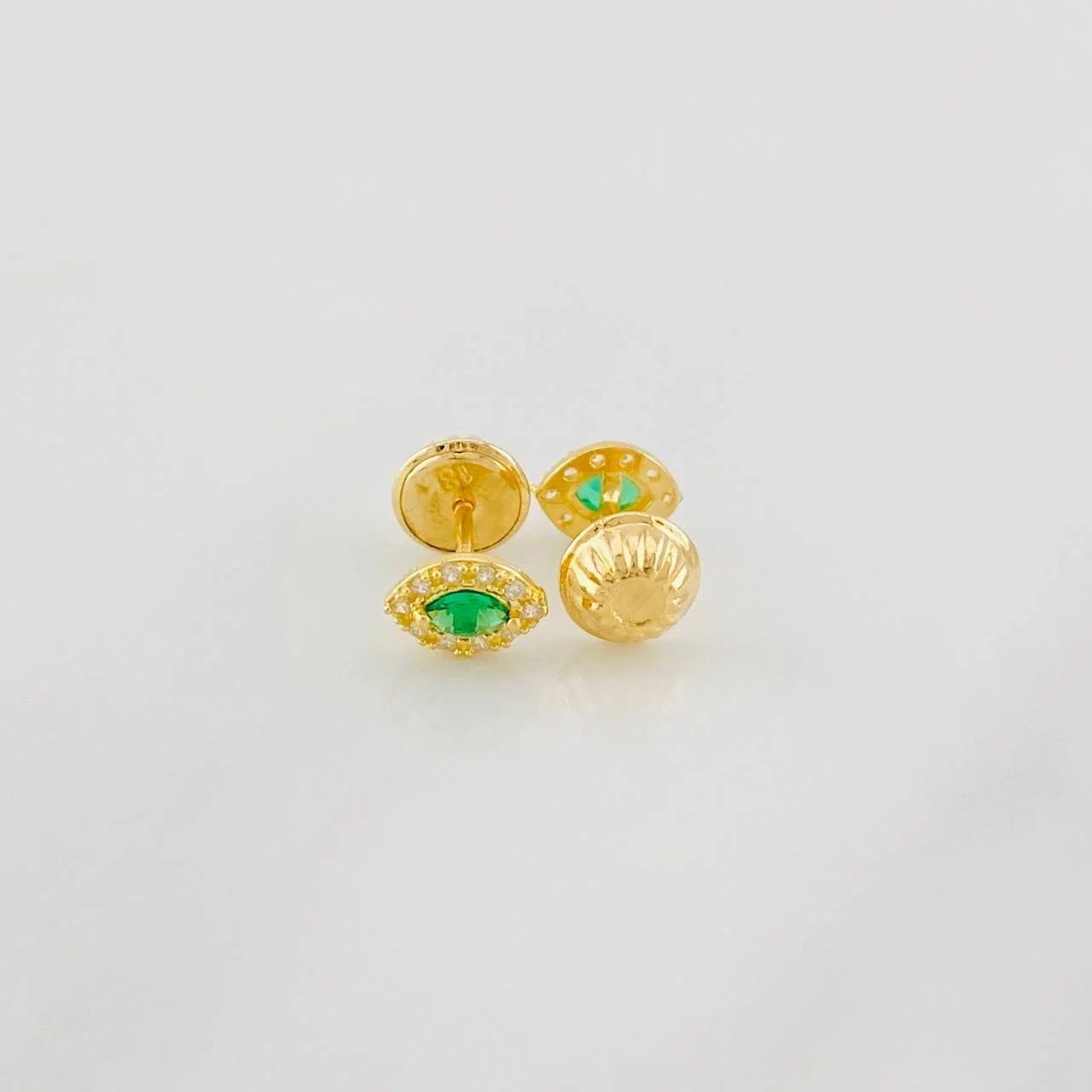 Topos Ojo 0.7g / 4.6mm Oro Amarillo 18K