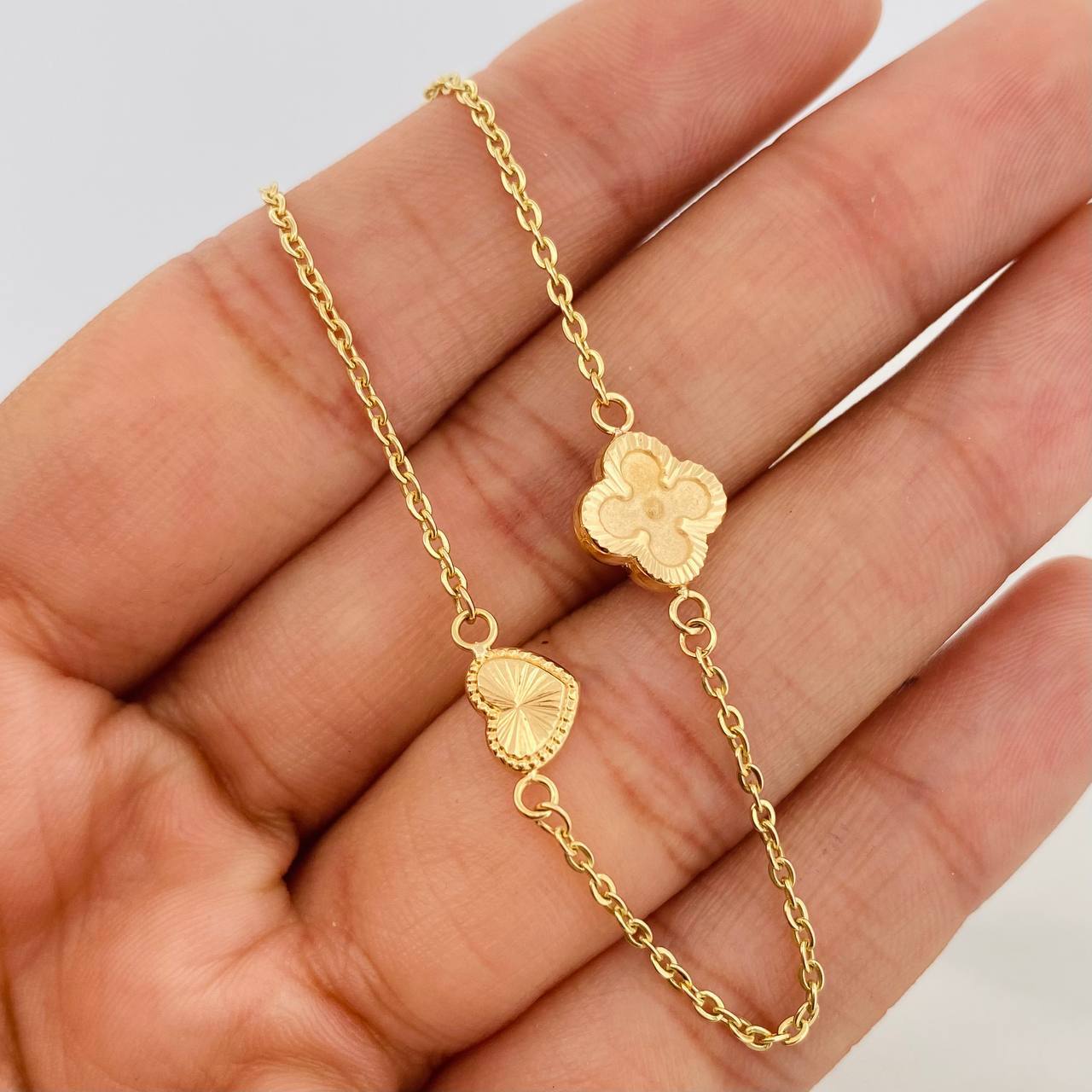 Cadena Aro Seguido Trebol 5.7g / 50cm / 1.55mm Oro Amarillo 18K