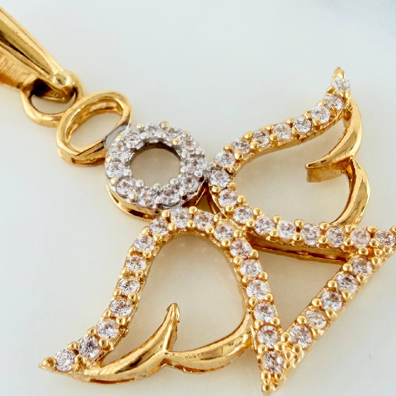 Dije Angel 2.1 g / 3 cm Dos Oros Amarillo Blanco 18K