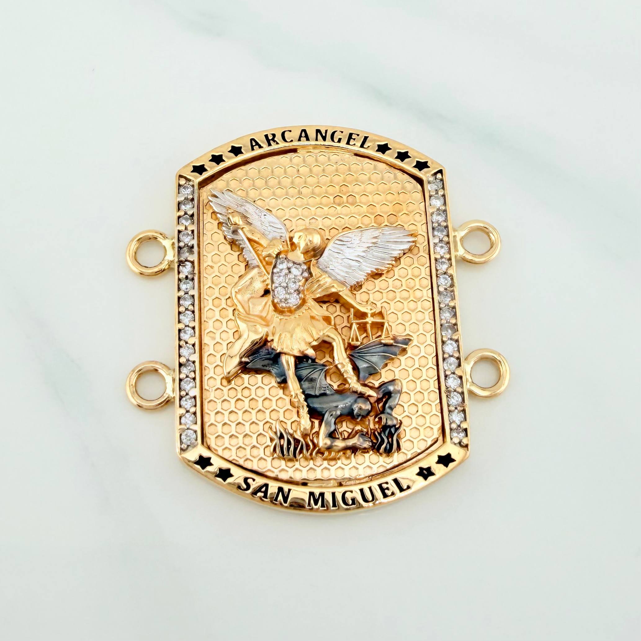 Herraje San Miguel Arcangel 14.2 g / 3.5 cm Tres Oros 18K