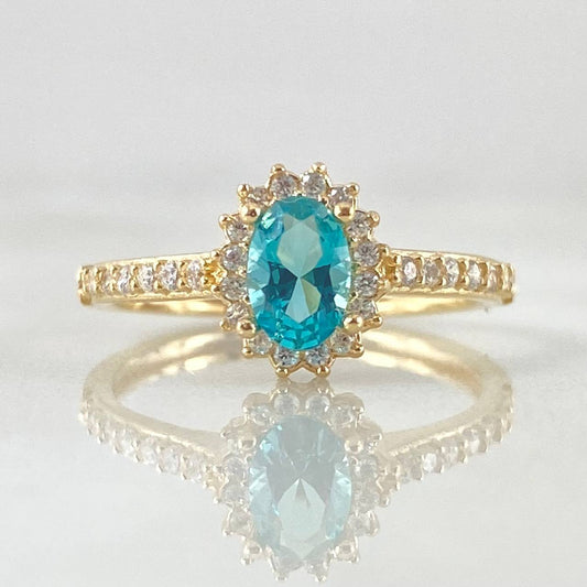 Anillo Solitario Halo Ovalo 2.35gr / T7 3/4 / Oro 18K