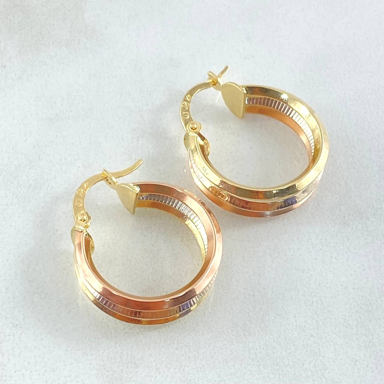 Candongas Aleja 2.5gr / 2.1cm / Oro 18K ©