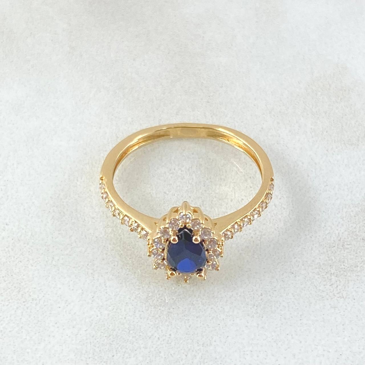 Anillo Solitario Halo Gota 2.2gr / T4 3/4 / Oro 18K *