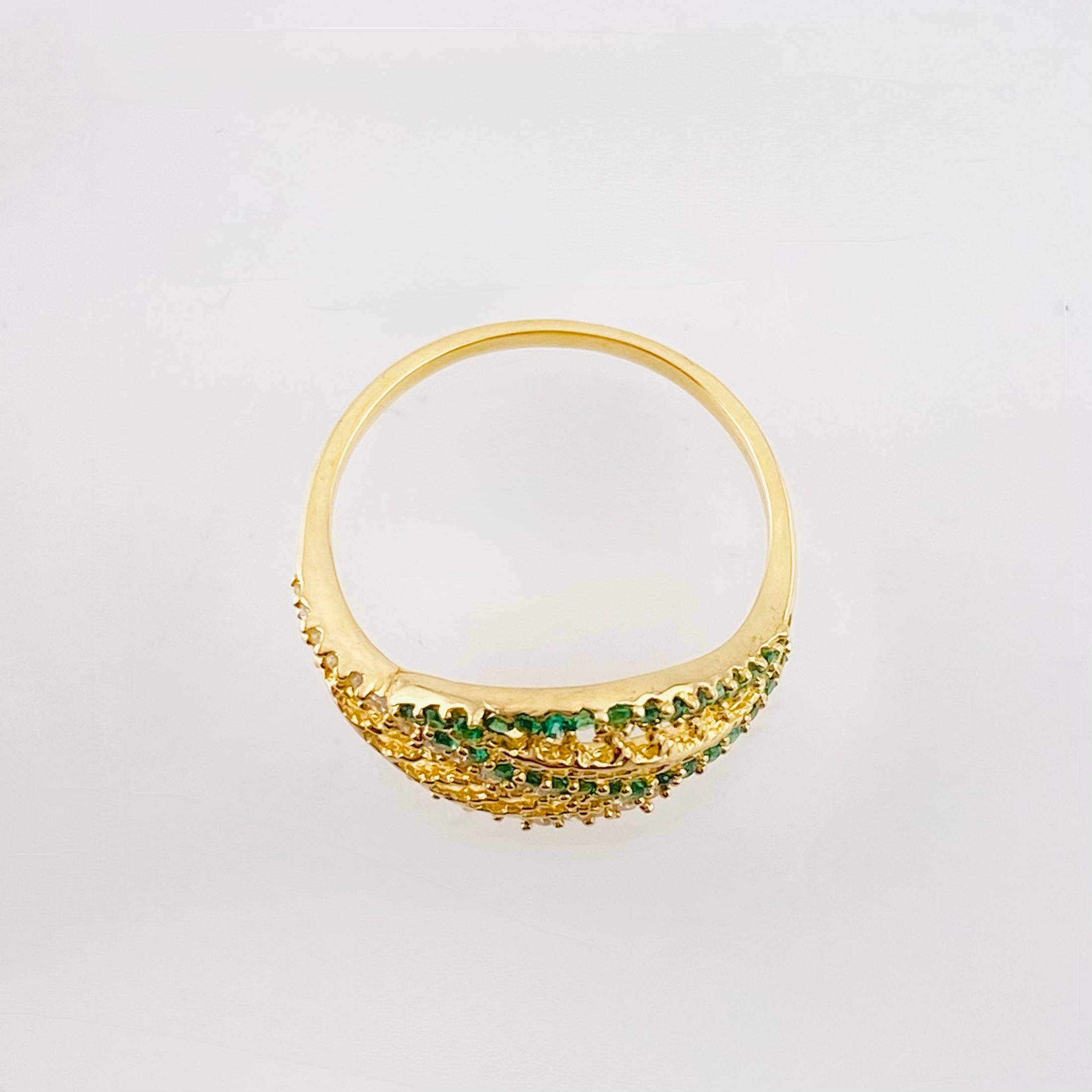 Anillo Hojas Entrelazadas 2.5gr / T6 / Oro Amarillo 18K
